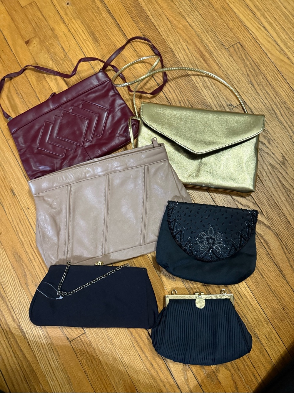 Mixed Lot of 6 Women’s Evening Clutch & Shoulder Bag Set